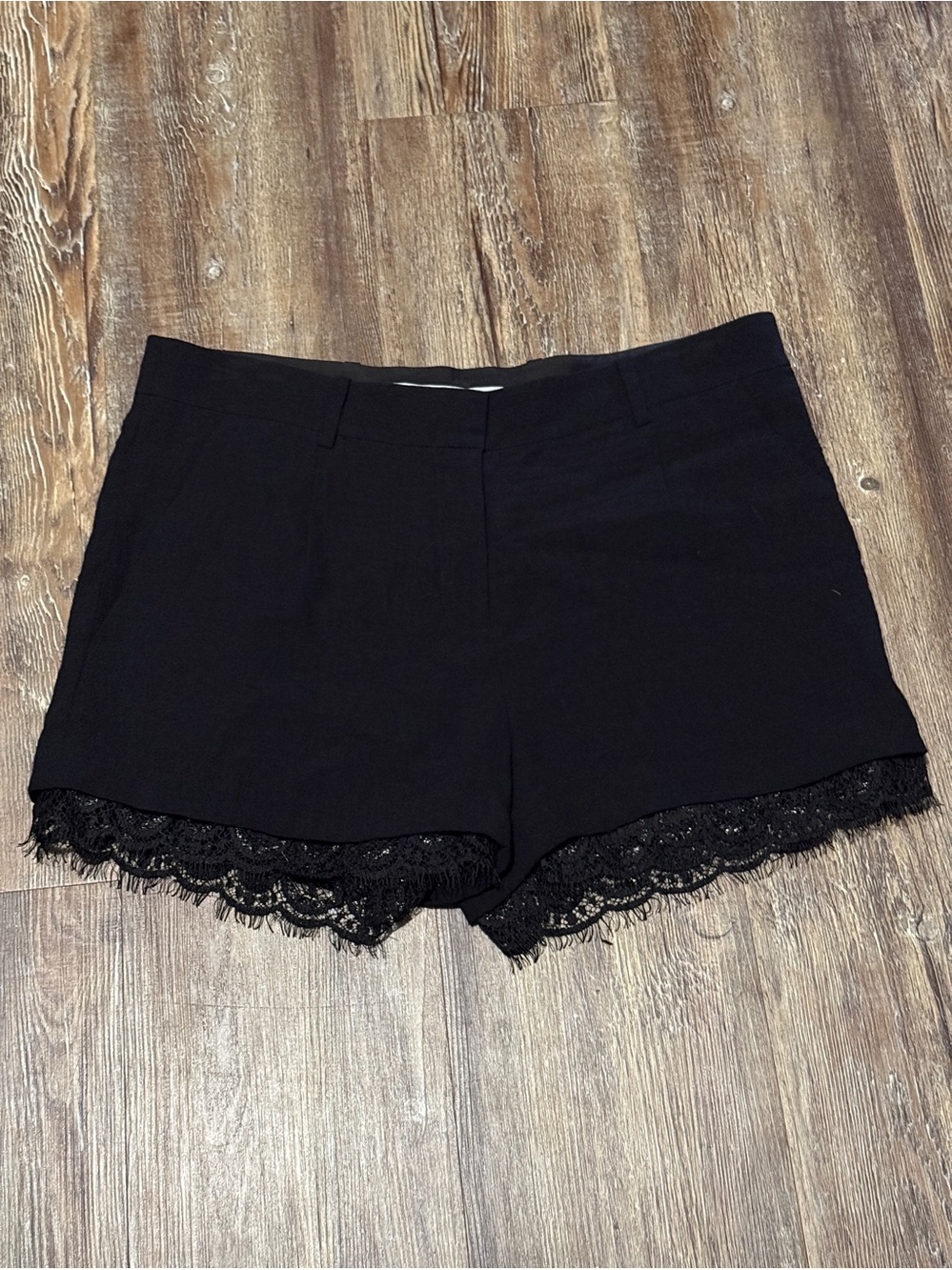 Diane Von Furstenberg Yara Lace Trim Shorts Women's 10 Black High Rise Stretch